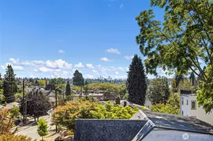 8037 Wallingford Ave N, Seattle, WA 98103 - Photo 33