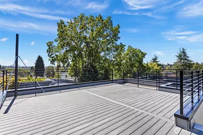 8037 Wallingford Avenue N, Seattle, WA 98103 - Photo 31