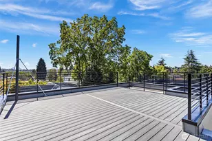 8037 Wallingford Ave N, Seattle, WA 98103 - Photo 31