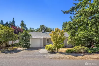 20820 Hillcrest Place, Edmonds, WA 98026 - Photo 31