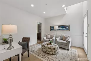 3920 1st Ave NE, Seattle, WA 98105 - Photo 17