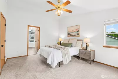 1247 E Pioneer Loop, La Center, WA 98629 - Photo 11