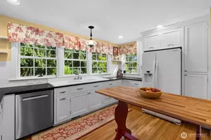 1867 Gossard St, Enumclaw, WA 98022 - Photo 9