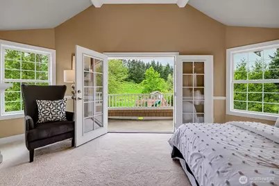 4511 238th Place SE, Sammamish, WA 98029 - Photo 15