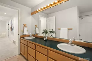16701 Saybrook Dr NE, Woodinville, WA 98077 - Photo 35