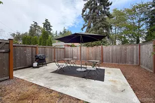 11310 5th Ave NE, Seattle, WA 98125 - Photo 9