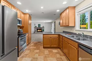 8405 113 St E, Puyallup, WA 98373 - Photo 9