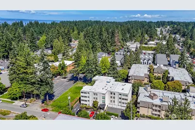 132 N 132nd Street #204, Seattle, WA 98133 - Photo 37