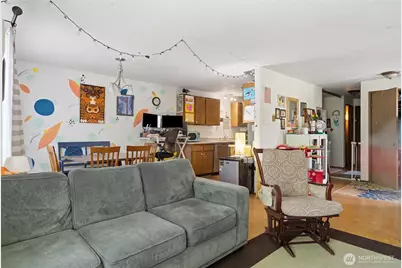 14001 35th Avenue NE, Seattle, WA 98125 - Photo 9