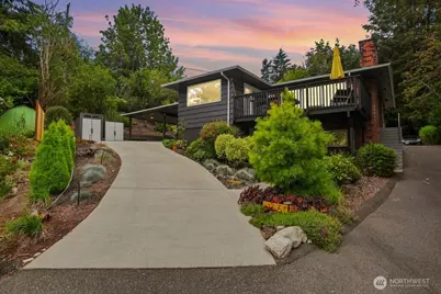 16601 8th Avenue SW, Burien, WA 98166 - Photo 1