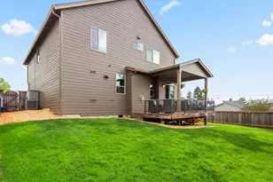 2746 NW Kent St, Camas, WA 98607 - Photo 25