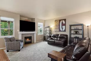 2746 NW Kent St, Camas, WA 98607 - Photo 9