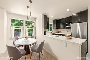 2540 118th Ave SE, Bellevue, WA 98005 - Photo 3