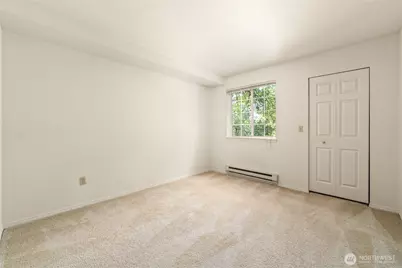 2540 118th Avenue SE #202, Bellevue, WA 98005 - Photo 9