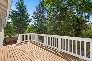 1725 211th Pl NE, Sammamish, WA 98074 - Photo 17