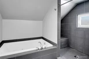 544 S Morris Ave, Renton, WA 98057 - Photo 13