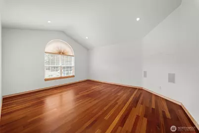 9216 Milburn Loop SE, Olympia, WA 98513 - Photo 5