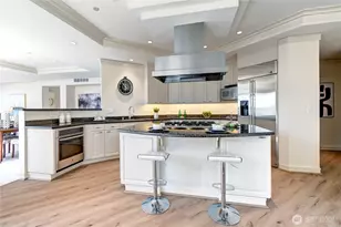528 Lake St S, Kirkland, WA 98033 - Photo 17