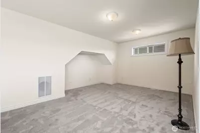 9615 183rd Avenue E, Bonney Lake, WA 98391 - Photo 19