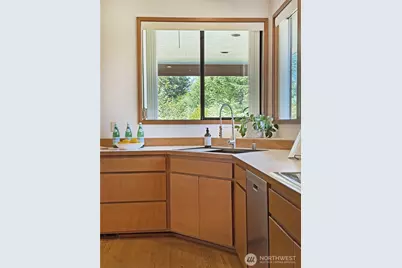 3330 N Narrows Drive, Tacoma, WA 98407 - Photo 13