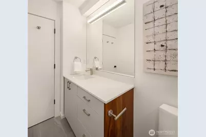 627 13th Avenue E, Seattle, WA 98102 - Photo 13