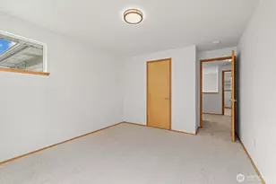 12828 175th Ct SE, Renton, WA 98058 - Photo 29