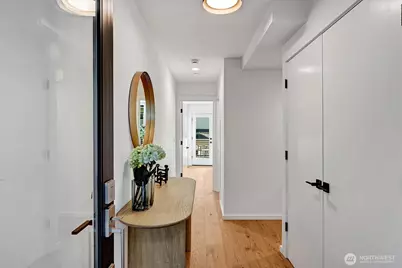 1227 E Roy Street, Seattle, WA 98102 - Photo 3
