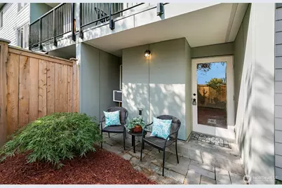 13717 Linden Avenue N #104, Seattle, WA 98133 - Photo 17