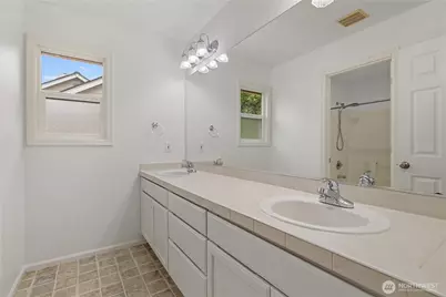 20554 NE 32nd Court, Sammamish, WA 98074 - Photo 29