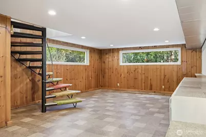 1207 32nd Street, Bellingham, WA 98225 - Photo 19
