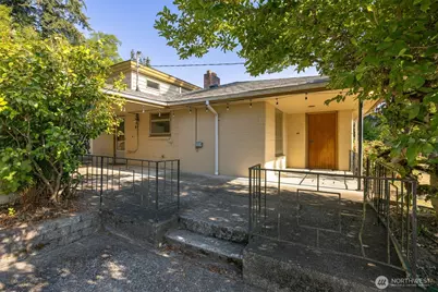 1207 32nd Street, Bellingham, WA 98225 - Photo 3