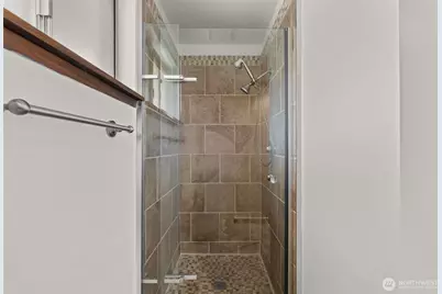 2011 Baker Terrace SE, Olympia, WA 98501 - Photo 15