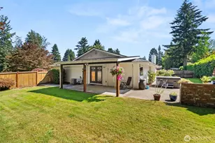 2011 Baker Terrace SE, Olympia, WA 98501 - Photo 21