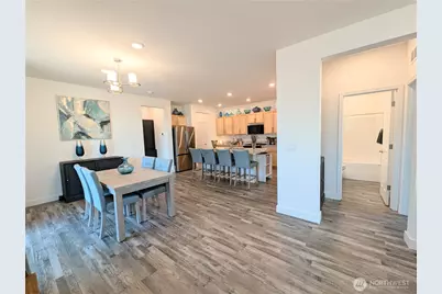 20724 150th Street E, Bonney Lake, WA 98391 - Photo 7