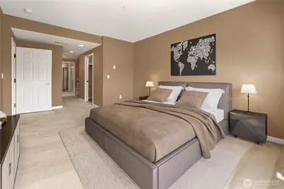 3300 Meridian Avenue N #302, Seattle, WA 98103 - Photo 15