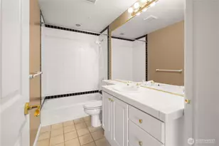 3300 Meridian Ave N, Seattle, WA 98103 - Photo 21