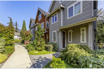 690 Wintersweet Road NE, Bainbridge Island, WA 98110 - Photo 1