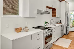 629 13th Ave E, Seattle, WA 98102 - Photo 11