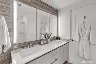 2510 6th Ave, Seattle, WA 98121 - Photo 15