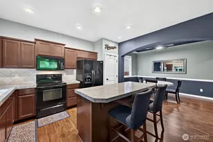 19003 87th Ave Ct E, Puyallup, WA 98375 - Photo 11