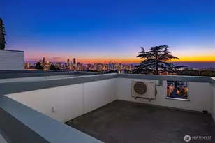 633 13th Ave E, Seattle, WA 98102 - Photo 29