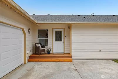 1508 Hultman Road, Camano Island, WA 98282 - Photo 31