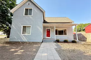 414 S 4th St, Dayton, WA 99328 - Photo 1