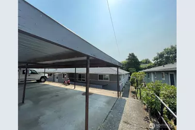 708 Grover Street, Lynden, WA 98264 - Photo 3