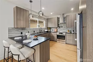 5520 Brooklyn Ave NE, Seattle, WA 98105 - Photo 5