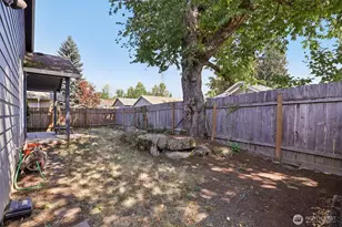 640 SE Sumner St, Camas, WA 98607 - Photo 29