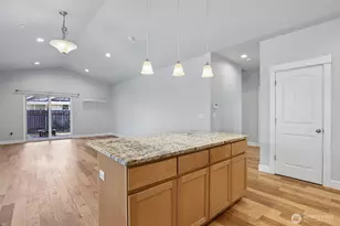 640 SE Sumner St, Camas, WA 98607 - Photo 13