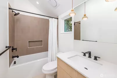 12056 20th Avenue NE, Seattle, WA 98125 - Photo 15