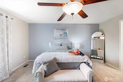 19304 12th Avenue Ct E, Spanaway, WA 98387 - Photo 17