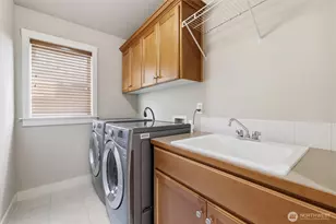 8642 NE 123rd Pl, Kirkland, WA 98034 - Photo 19
